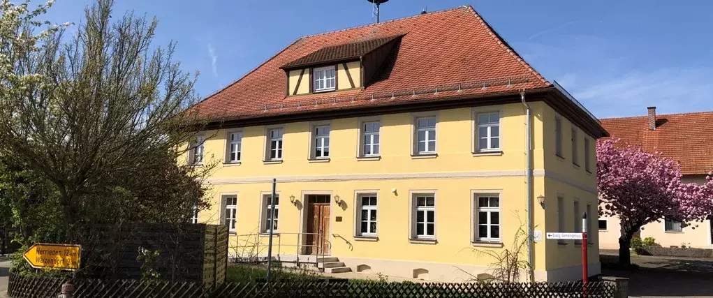 Schulhaus Königshofen